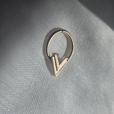 Seamless Ring with Double V Trim in 14K Solid Gold