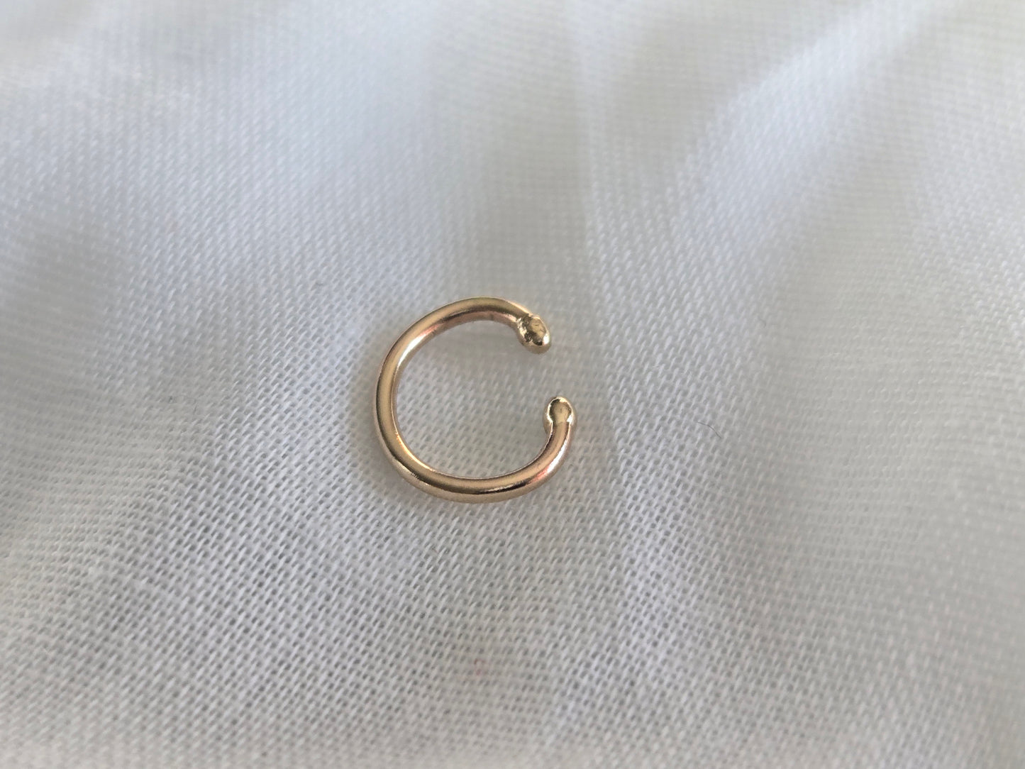Single Band Ear Cuff with Bone Tips in 14K Solid Gold - No Piercing Required